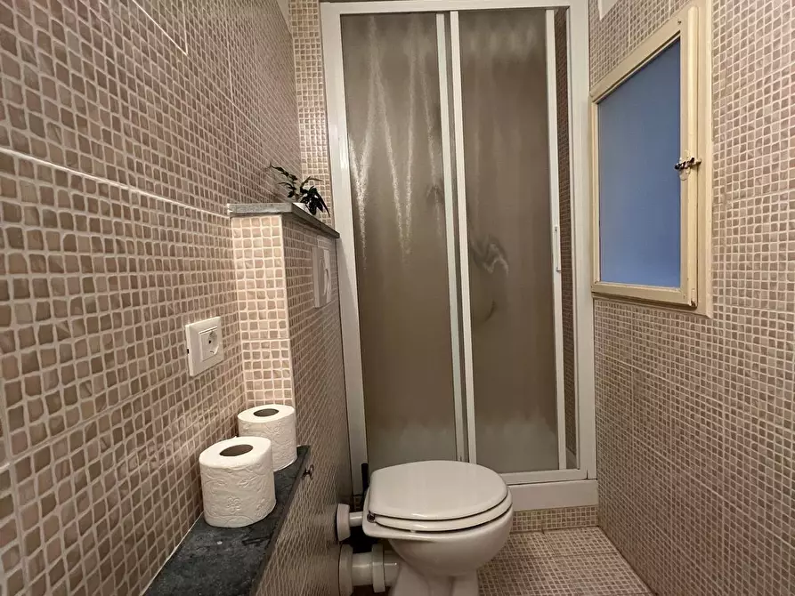 Immagine 9 di Appartamento in vendita  a Firenze