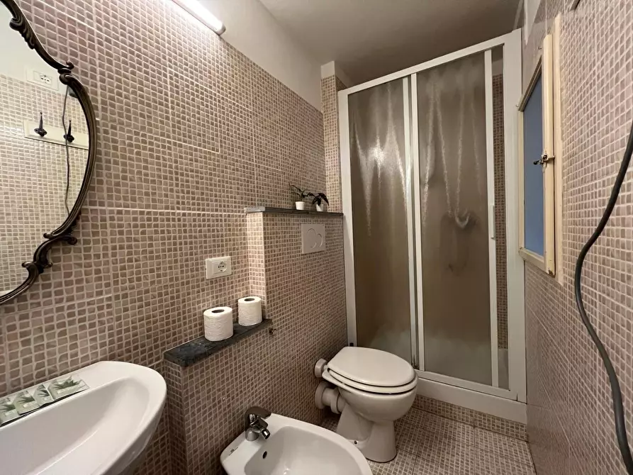 Immagine 8 di Appartamento in vendita  a Firenze