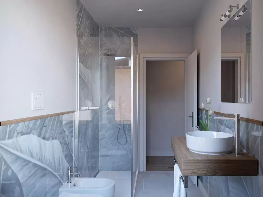 Immagine 4 di Porzione di casa in vendita  a Lucca