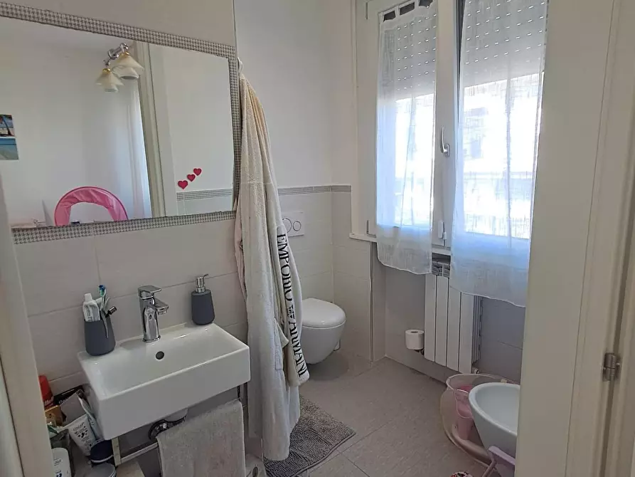 Immagine 12 di Appartamento in vendita  a Pontedera