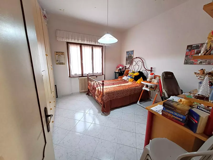 Immagine 7 di Appartamento in vendita  a Poggibonsi