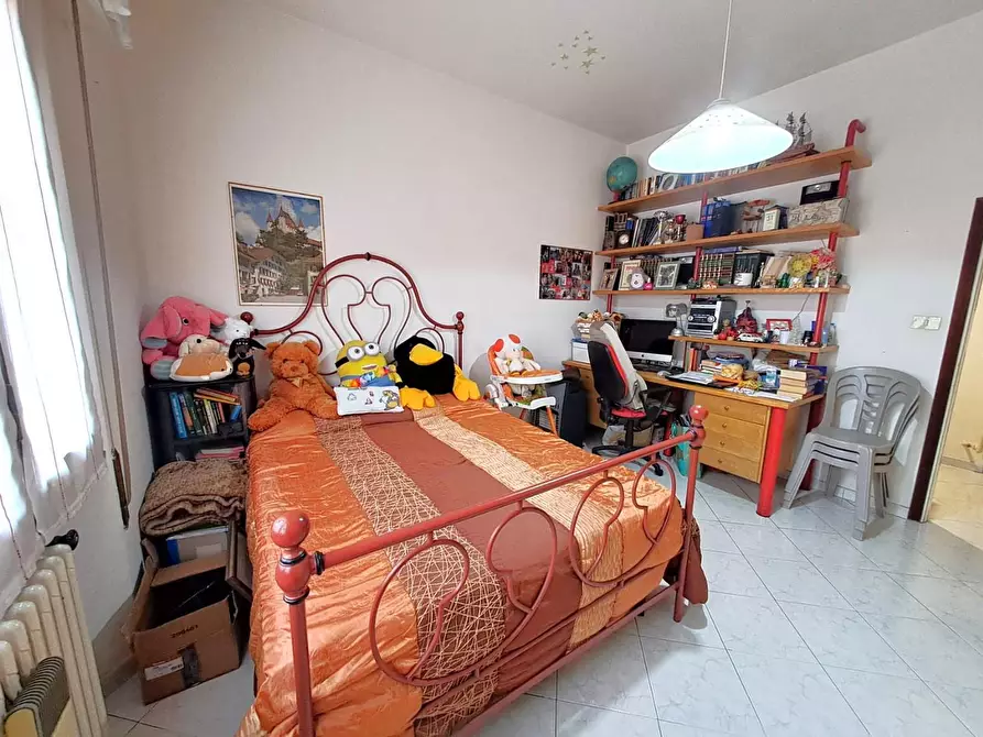 Immagine 9 di Appartamento in vendita  a Poggibonsi