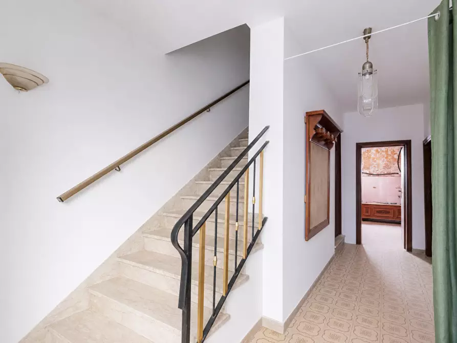 Immagine 2 di Appartamento in vendita  a Cascina