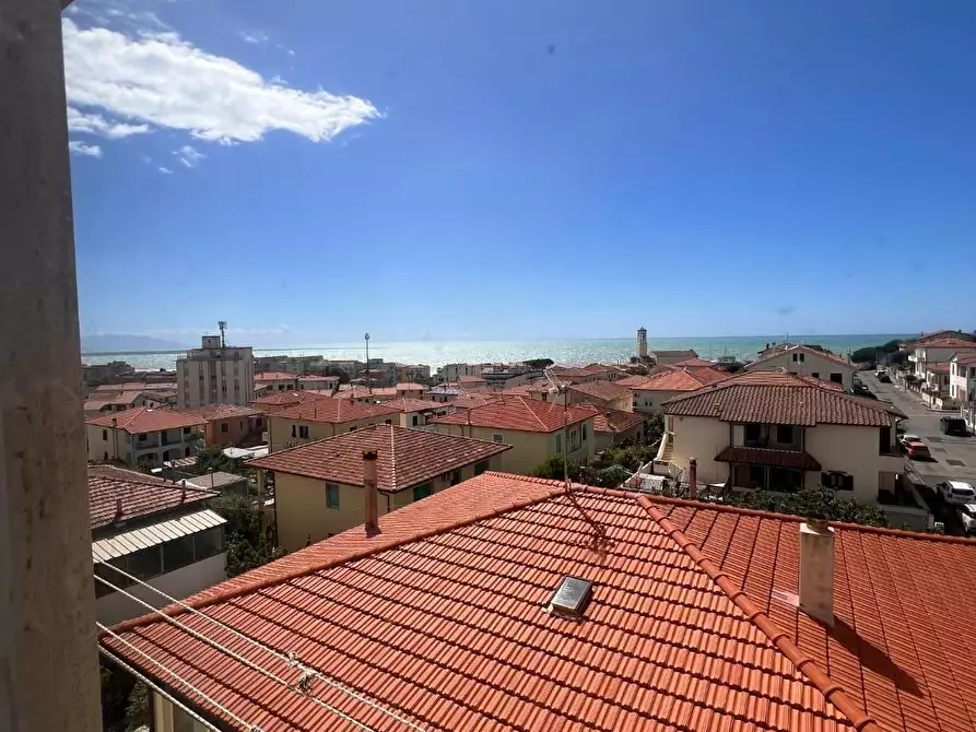 Immagine 17 di Appartamento in vendita  a San Vincenzo