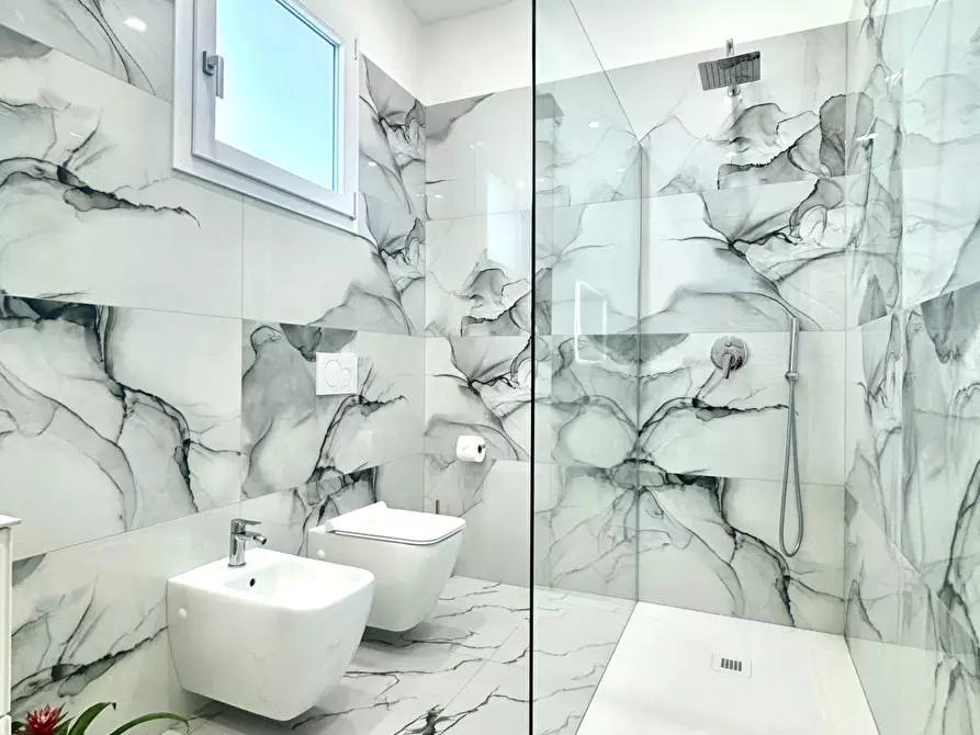 Immagine 43 di Appartamento in vendita  a Empoli