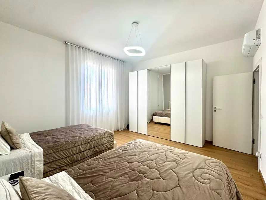Immagine 46 di Appartamento in vendita  a Empoli