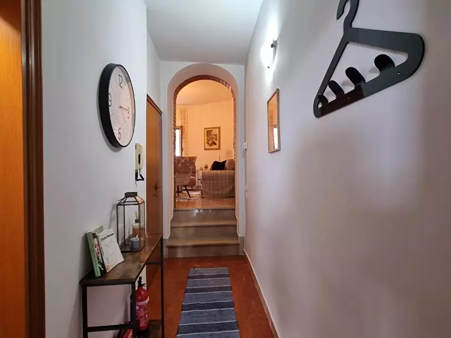 Immagine 17 di Appartamento in vendita  a Colle Di Val D'elsa