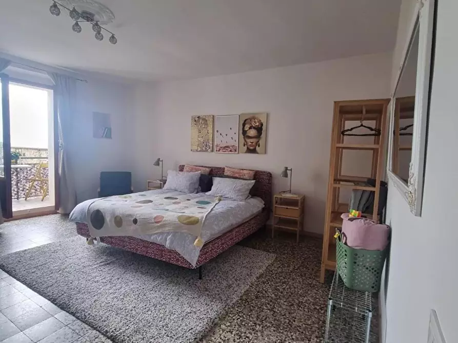Immagine 9 di Appartamento in vendita  a Colle Di Val D'elsa