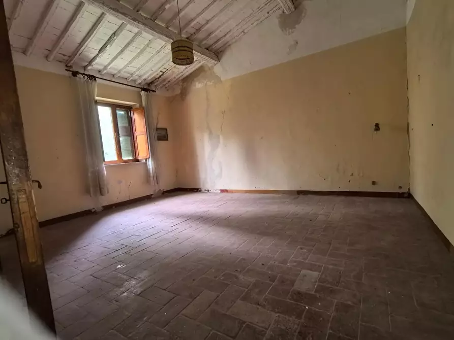 Immagine 19 di Villa in vendita  a Casciana Terme Lari