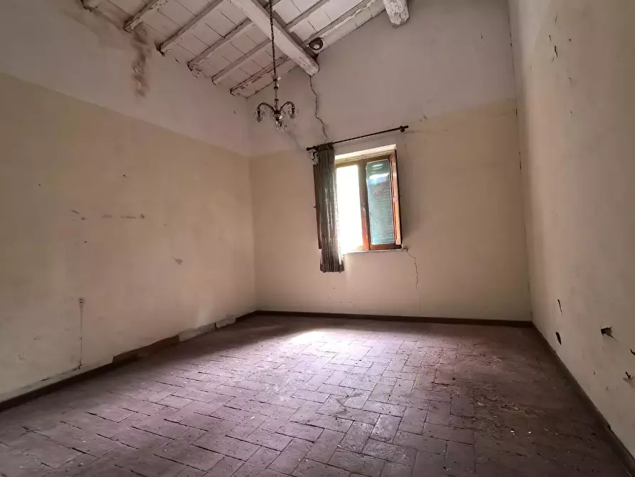 Immagine 26 di Villa in vendita  a Casciana Terme Lari