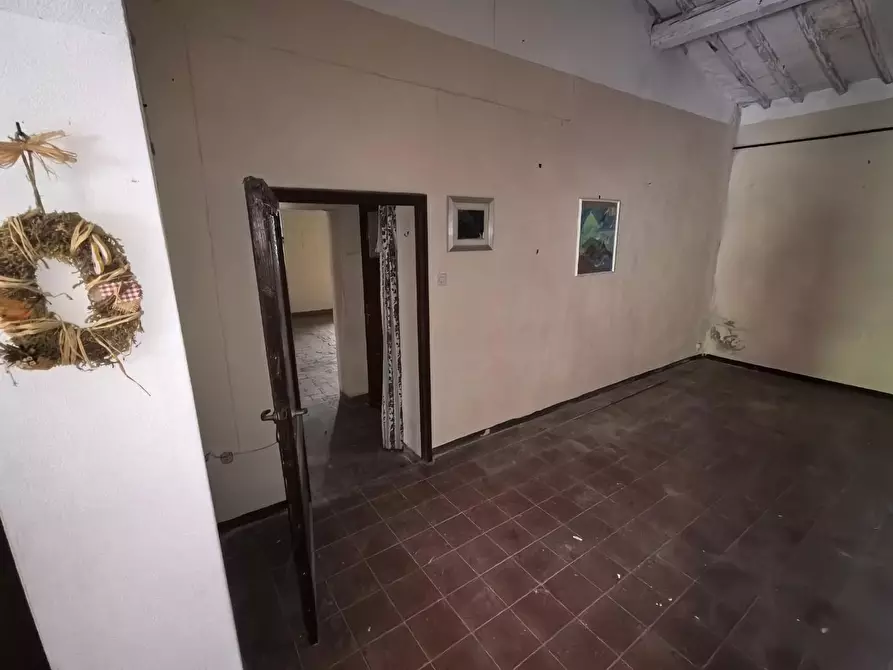 Immagine 17 di Villa in vendita  a Casciana Terme Lari