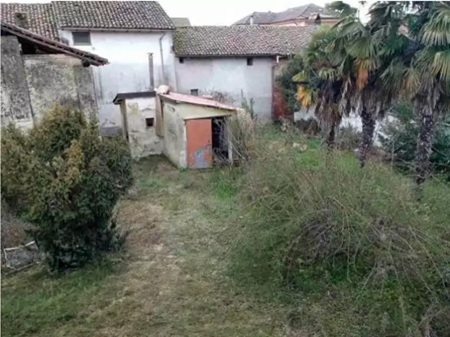 Immagine 5 di Villa in vendita  a Zeme
