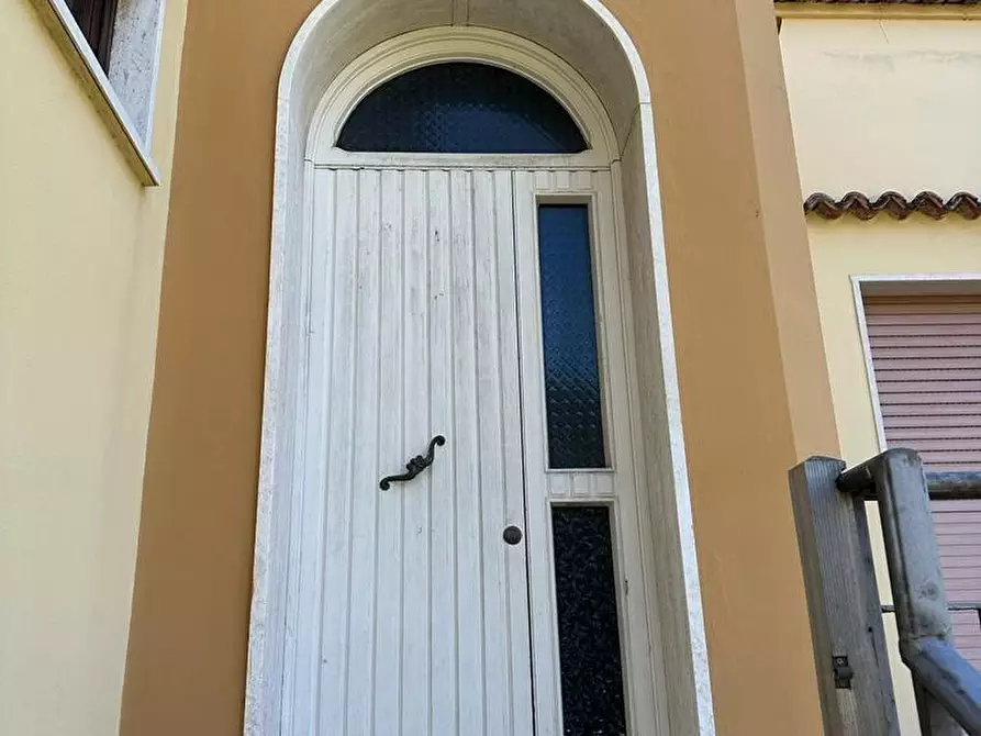 Immagine 8 di Casa indipendente in vendita  a Bibbona