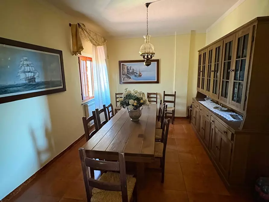 Immagine 19 di Casa colonica in vendita  a Palaia
