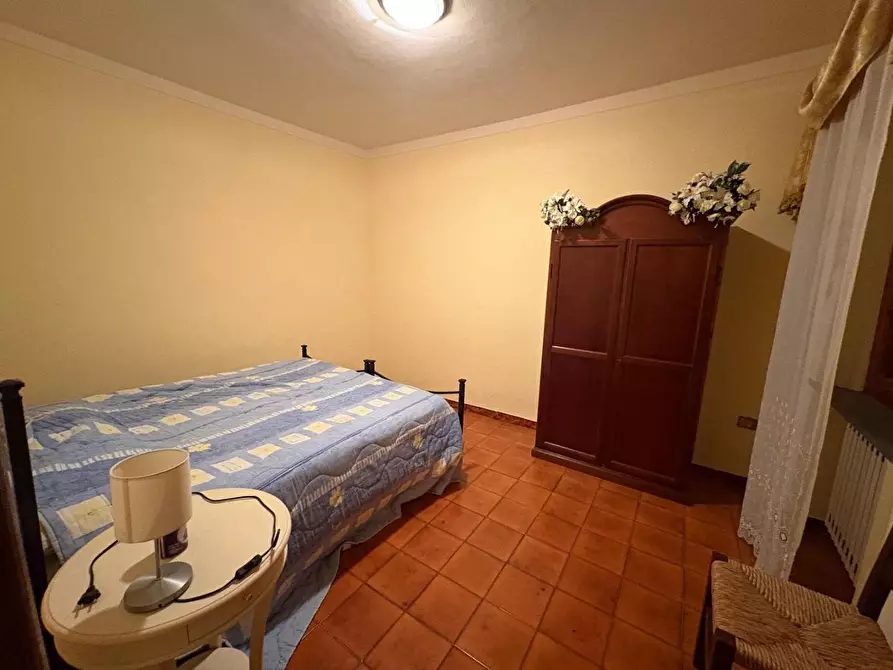 Immagine 21 di Casa colonica in vendita  a Palaia