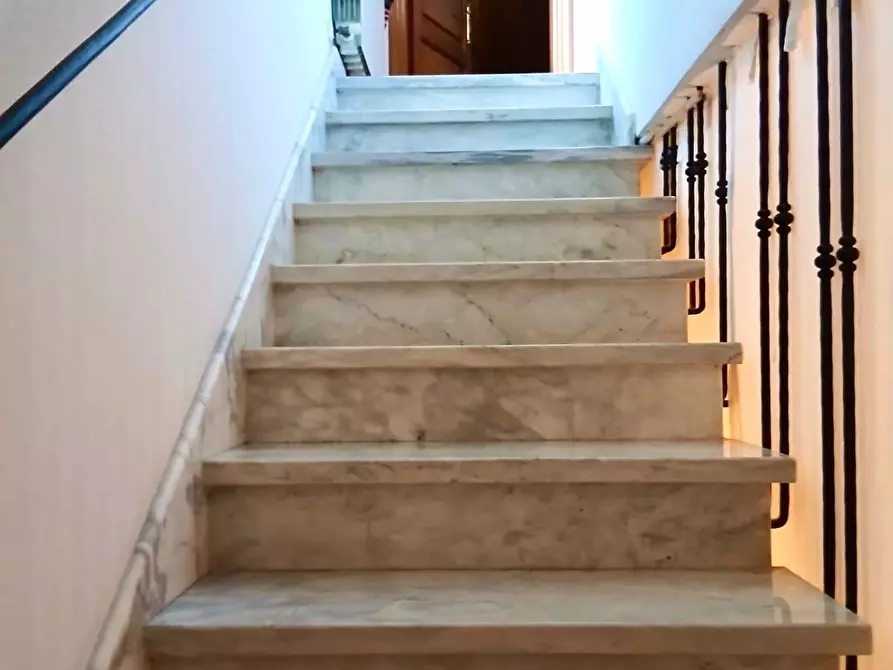 Immagine 7 di Casa indipendente in vendita  a Pietrasanta