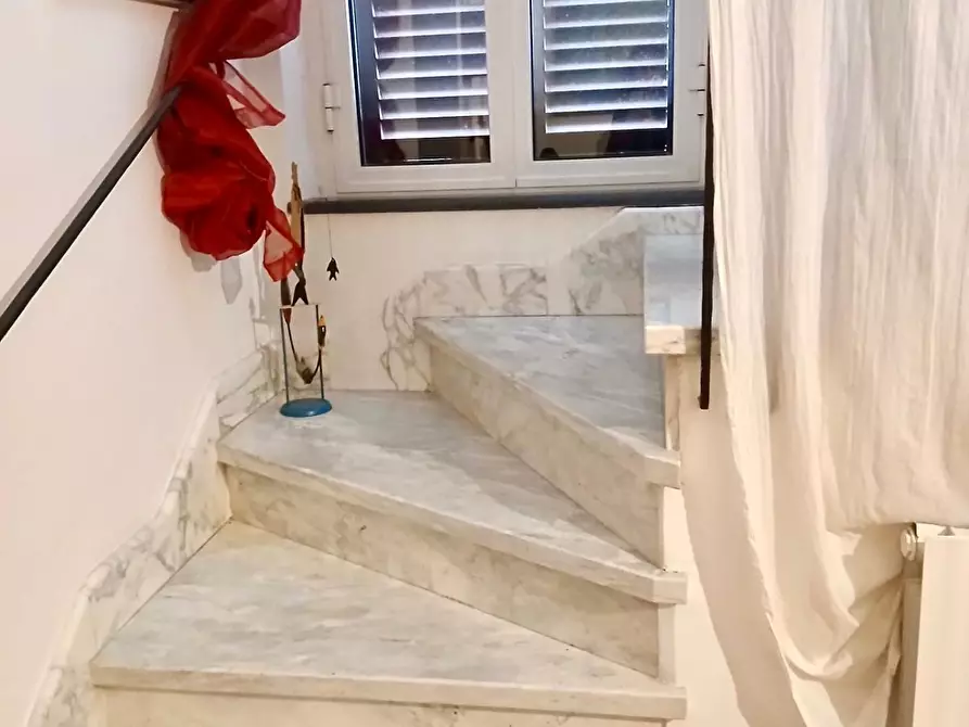Immagine 6 di Casa indipendente in vendita  a Pietrasanta