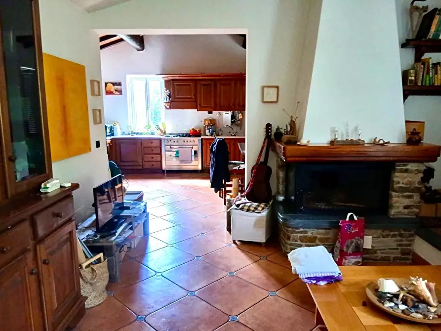 Immagine 2 di Casa indipendente in vendita  a Pietrasanta