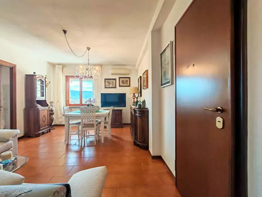 Immagine 2 di Appartamento in vendita  a Calcinaia