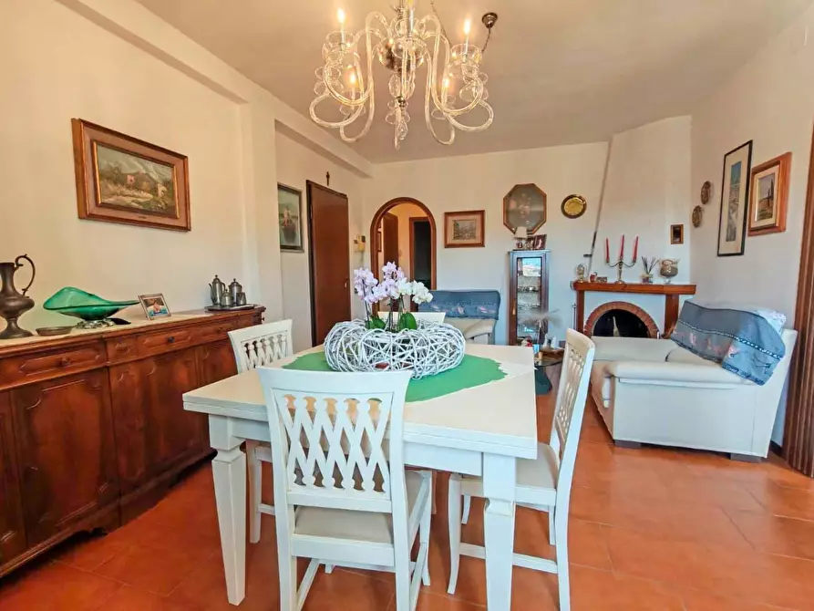 Immagine 17 di Appartamento in vendita  a Calcinaia