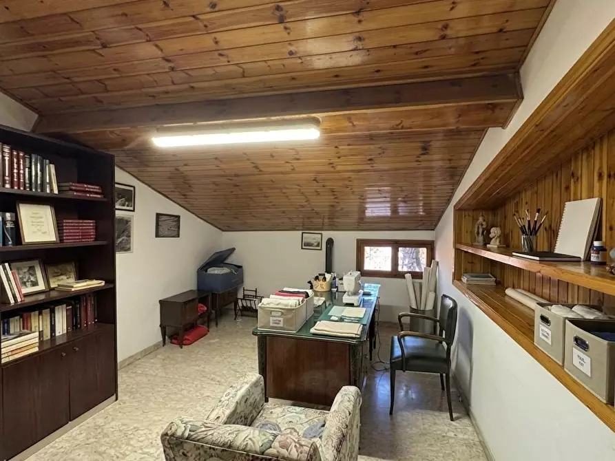 Immagine 26 di Porzione di casa in vendita  a Pontedera