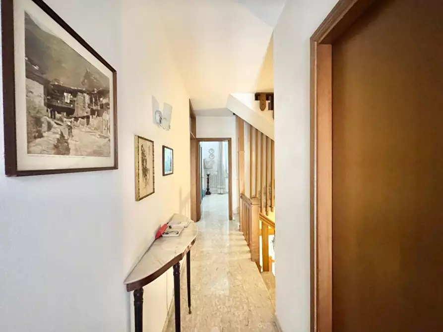 Immagine 12 di Porzione di casa in vendita  a Pontedera