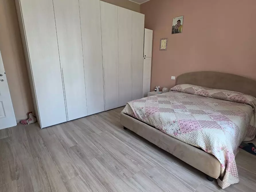Immagine 11 di Appartamento in vendita  a Pontedera