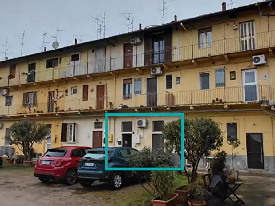 Immagine 1 di Appartamento in vendita  a Bareggio