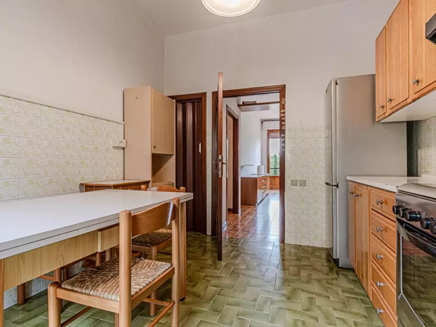 Immagine 19 di Appartamento in vendita  a Siena