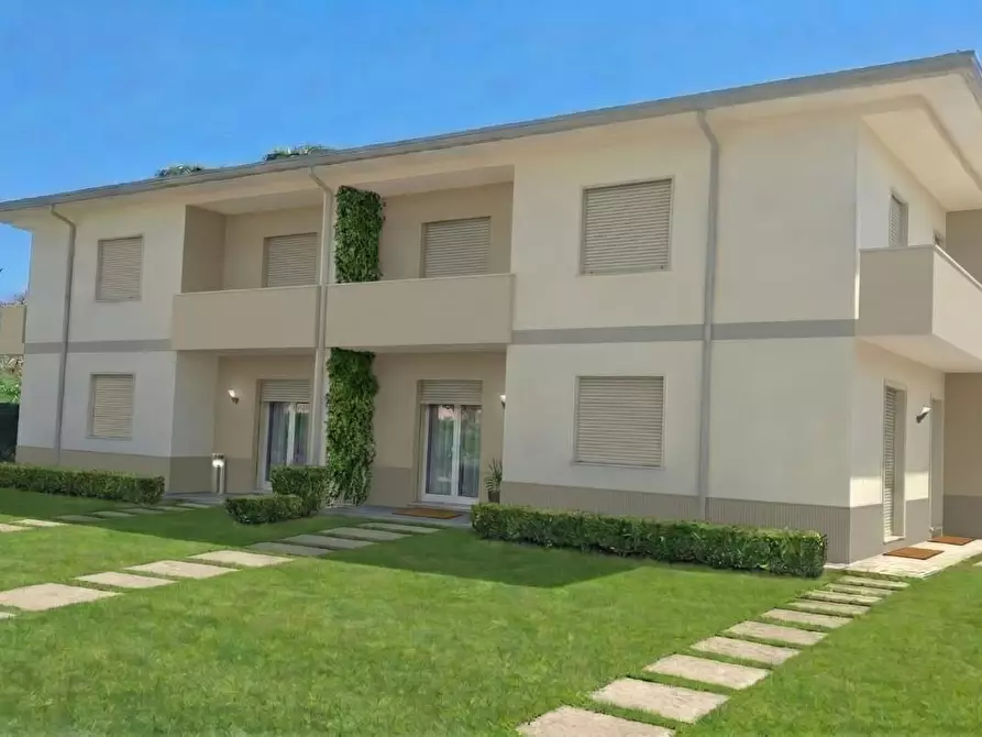 Immagine 1 di Appartamento in vendita  a San Giuliano Terme