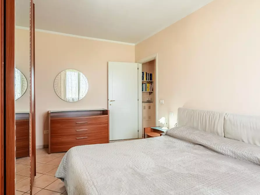 Immagine 11 di Appartamento in vendita  a Calcinaia