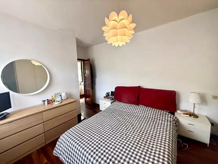 Immagine 10 di Appartamento in vendita  a Massa