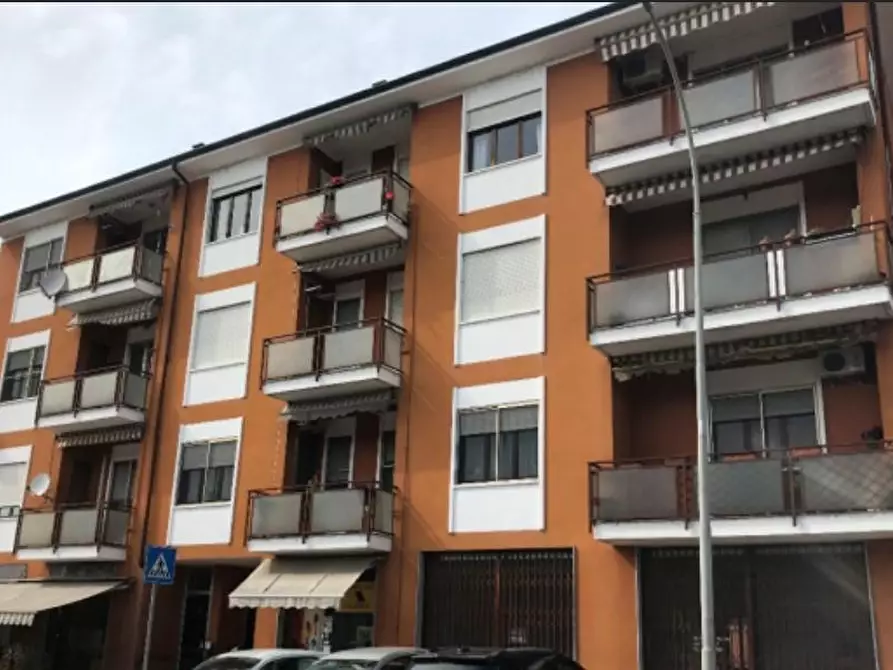 Immagine 2 di Appartamento in vendita  a Palestro