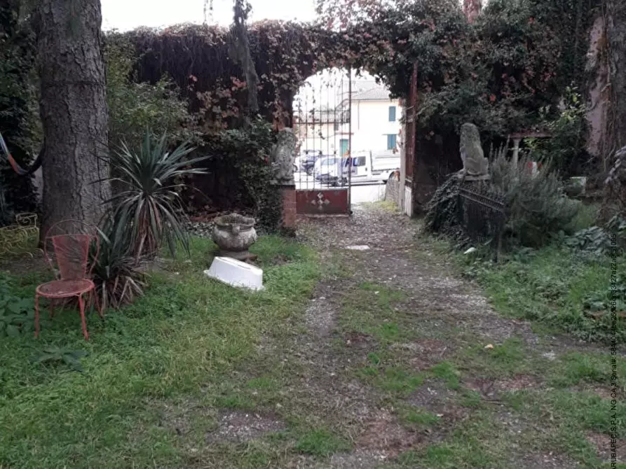 Immagine 3 di Appartamento in vendita  a Torre Beretti E Castellaro