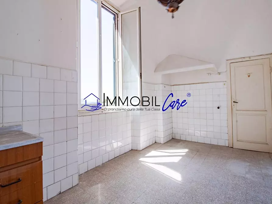 Immagine 6 di Appartamento in vendita  a Livorno