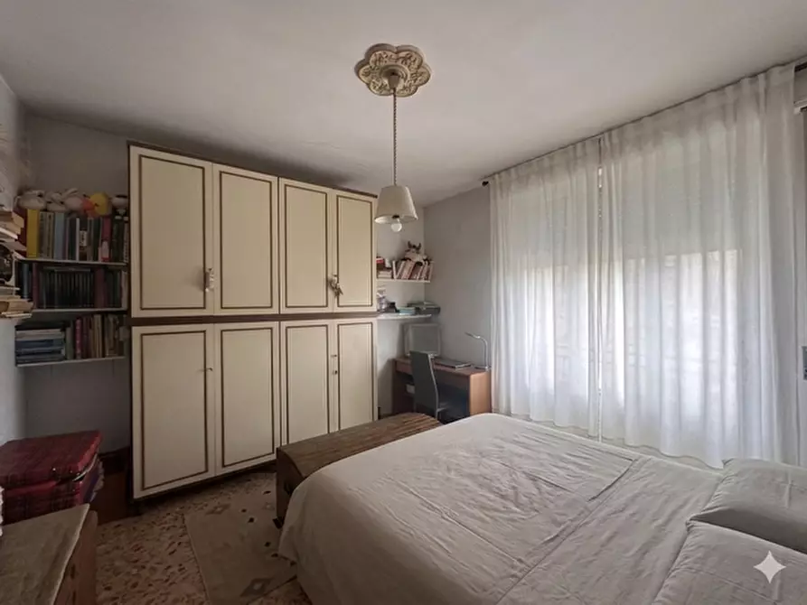 Immagine 15 di Appartamento in vendita  a Cascina