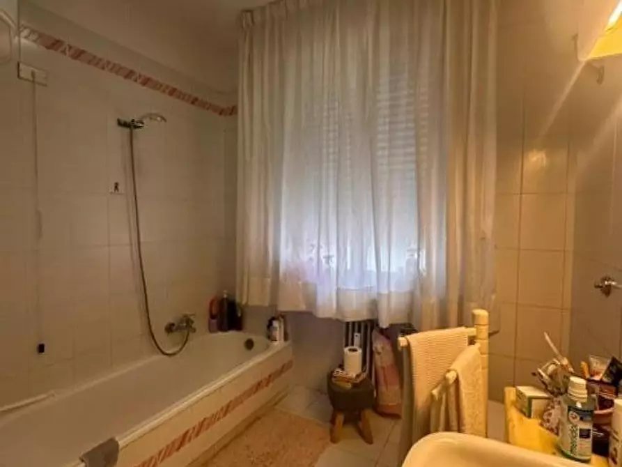 Immagine 9 di Appartamento in vendita  a Cascina