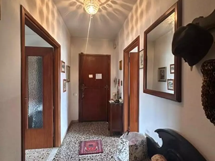 Immagine 8 di Appartamento in vendita  a Cascina