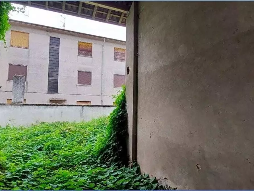 Immagine 5 di Appartamento in vendita  a Suardi