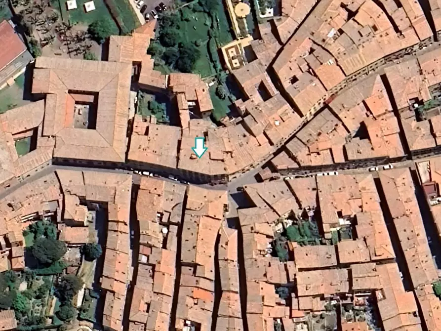 Immagine 2 di Ufficio in vendita  a Volterra
