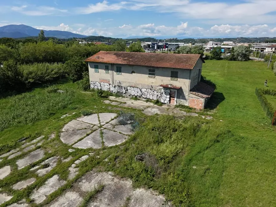 Immagine 1 di Rustico / casale in vendita  a Pontedera