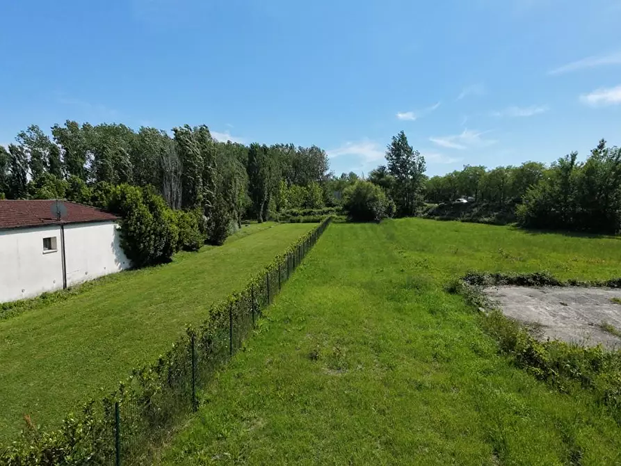 Immagine 14 di Rustico / casale in vendita  a Pontedera