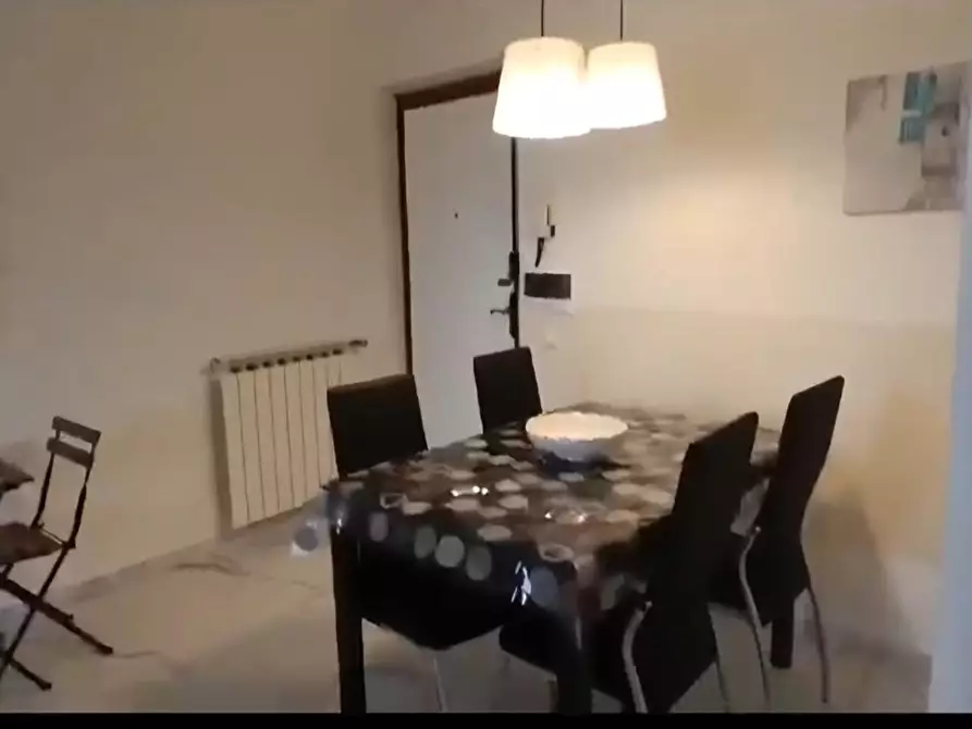Immagine 3 di Appartamento in vendita  a Viareggio