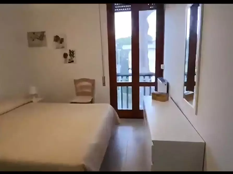 Immagine 9 di Appartamento in vendita  a Viareggio