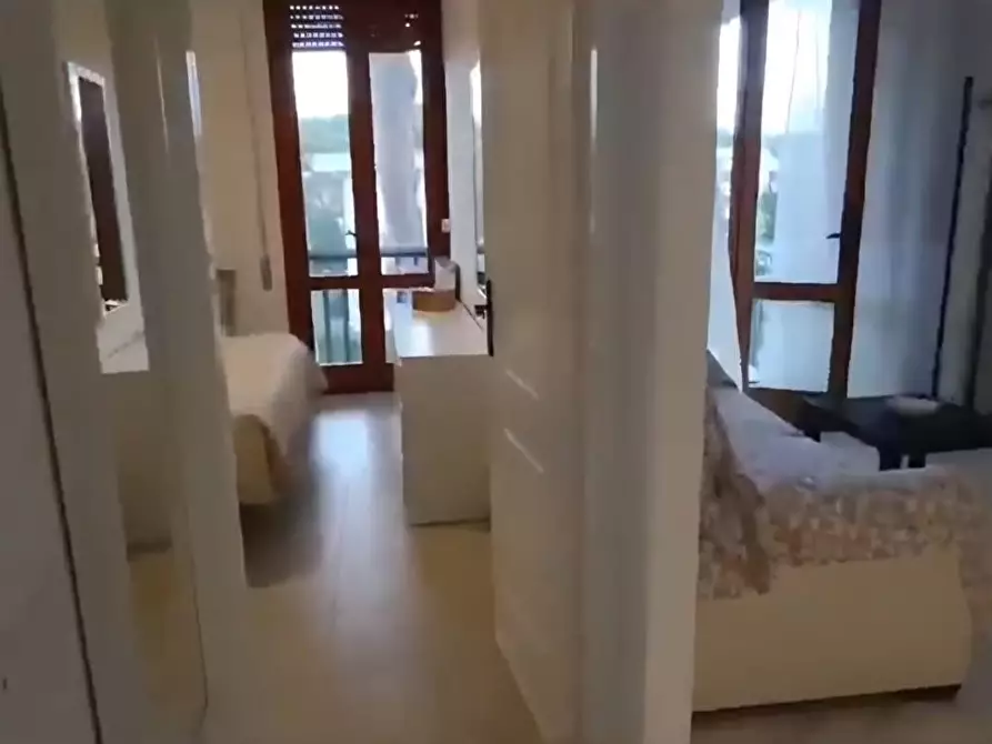 Immagine 5 di Appartamento in vendita  a Viareggio