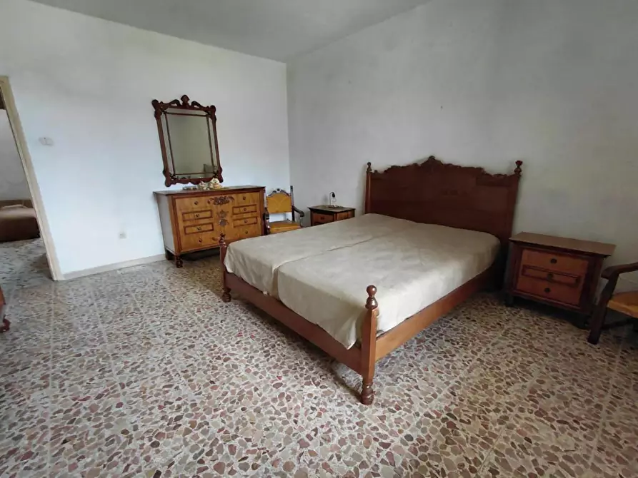 Immagine 4 di Appartamento in vendita  a Cascina