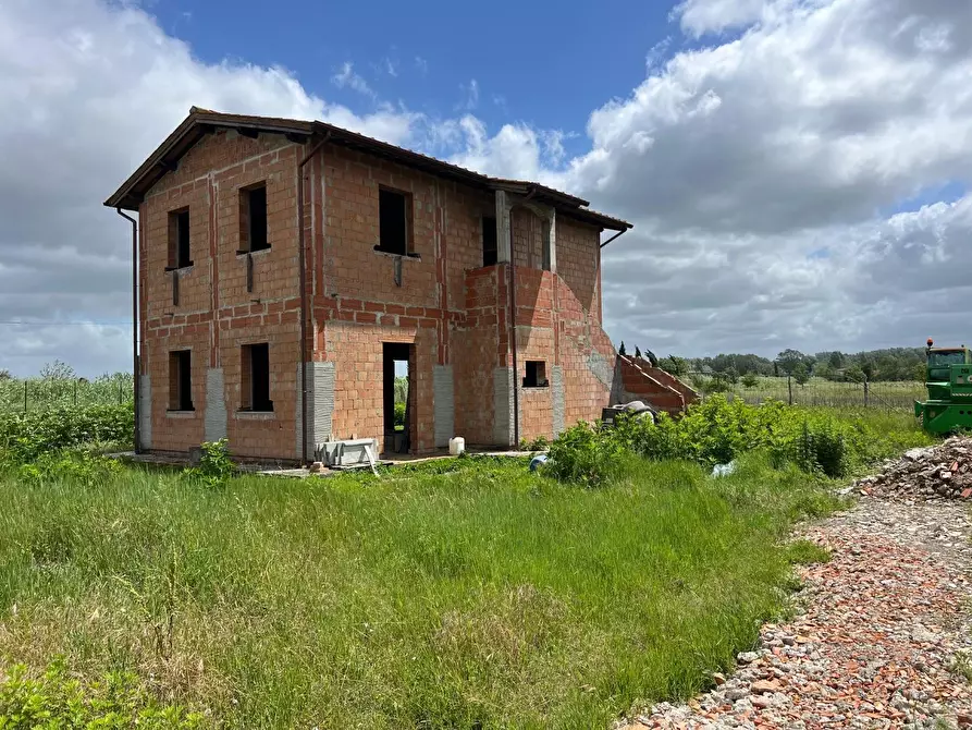 Immagine 17 di Casa indipendente in vendita  a Montopoli In Val D'arno