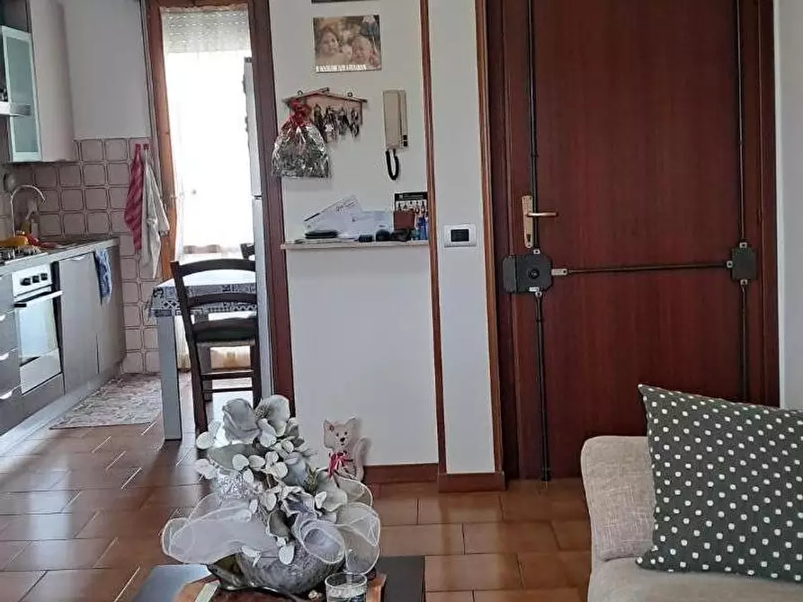 Immagine 6 di Appartamento in vendita  a Cascina