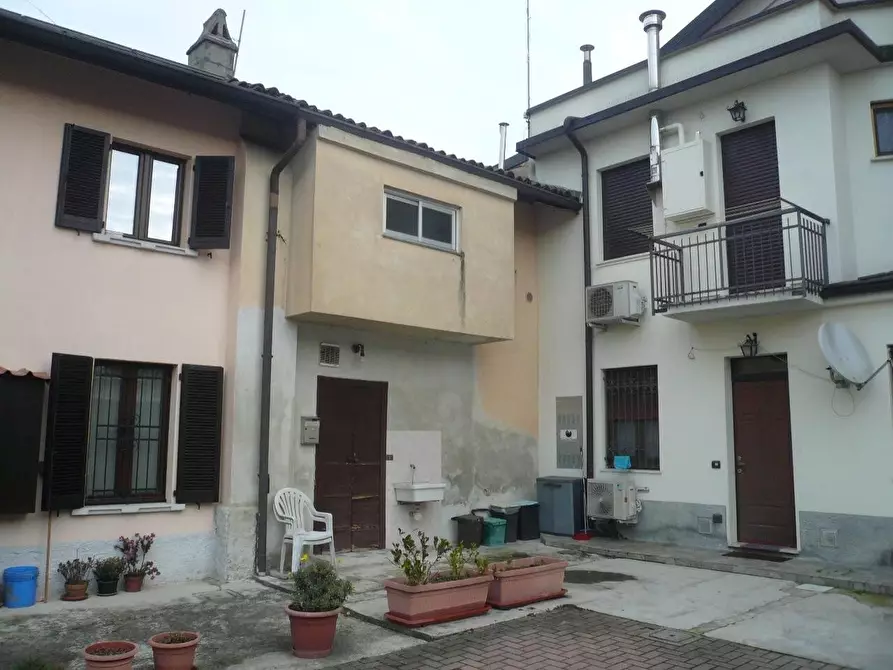 Immagine 1 di Villa in vendita  a Lodi Vecchio