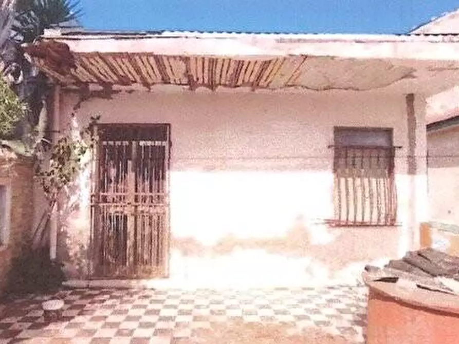Immagine 4 di Villa in vendita  a Vittoria